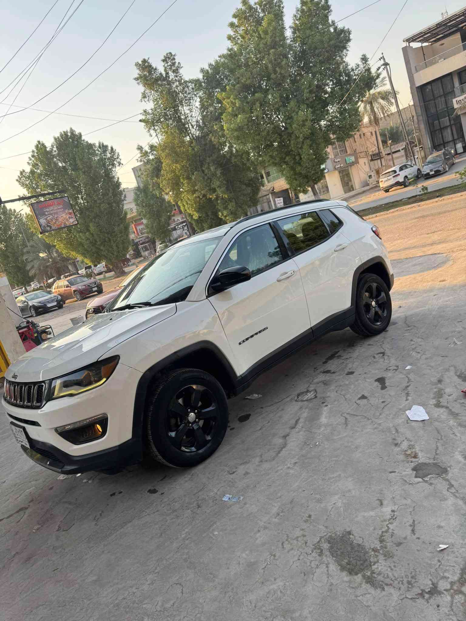 جيب كومباس 2018 وارد أمريكي حادثة جاملغ وباب بدون دواخل صور الحادث مرفقة فول مواصفات بصمة تشغيل بصمة أبواب كشنات جلد كهربائي تحكم ستيرن مانع انزلاق تحديد مسار تشغيل ع بعد بيها هواي مواصفات مكينة 2400 كير حدادية تخم تايرات خير من الله السياره جاهزه واحلا من الصور رقم بغداد تحويل مباشر السعر 98 بيها مجال بسيط مكان السياره بابل مركز المدينة ***********
