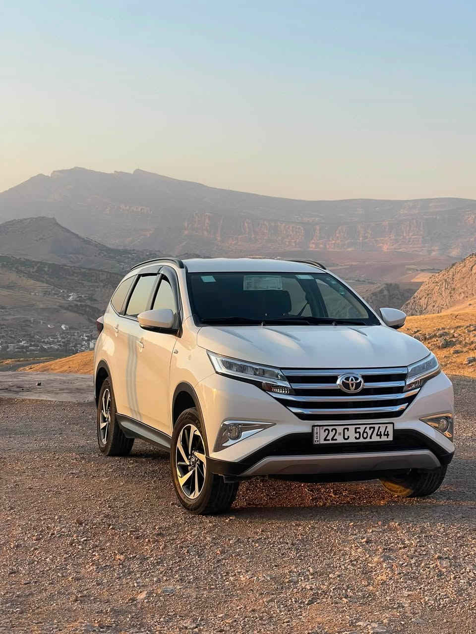 Toyota Rush
تۆیۆتا ڕوش بۆ فرۆشتن مۆدێل2019شەریکە جیهان ,
1گێڕو مەکینە بە شەرت 
2یەک پارچە سبوخ بێ ناو گرتن
مواسەفات 
3بەسمە 
4سێ ڕێز کوشین
5گێڕ تۆماتیک و حادی
6سوکان ڤۆڵیۆم
7لایت زینۆن و حەدەسە
سەیارەکە جایزەو بێ موشکیلەیە 4وار پستۆنی مەڕخوب 
ناونیشان . خەلیفان 
☎️ ***********
☎️ ***********
