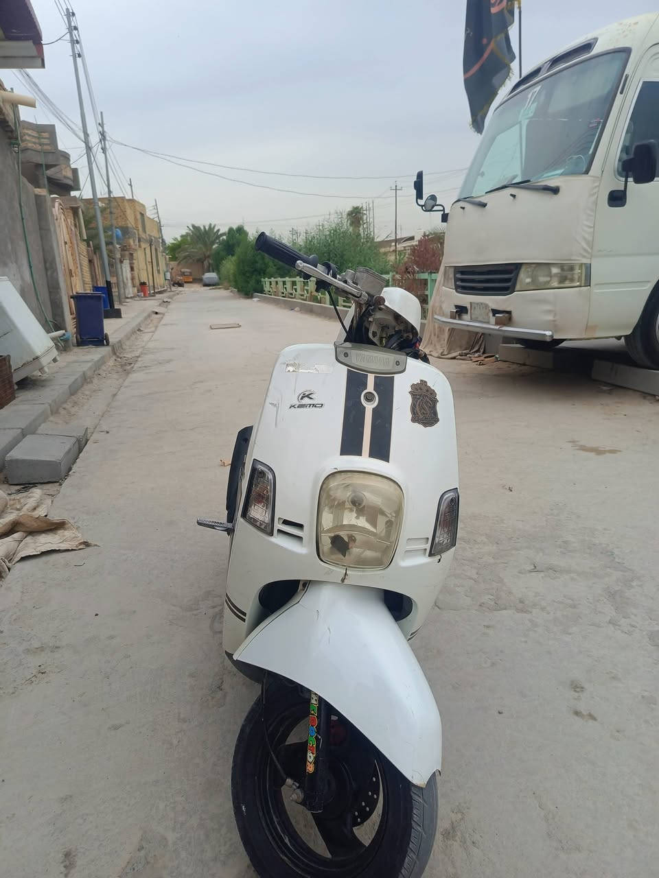 بوليس • بلاديه • زنون