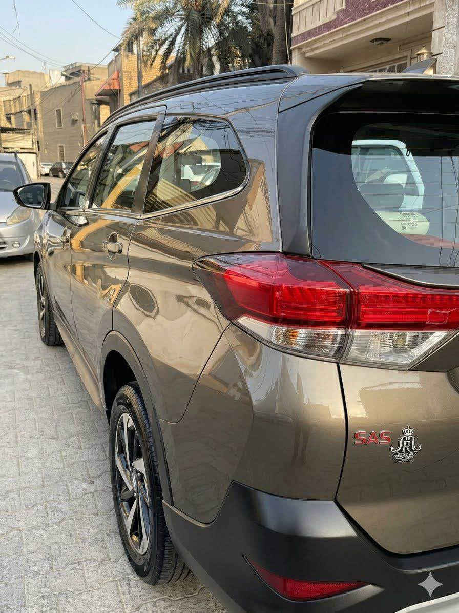 السلام عليكم 
تويوتا راش موديل ٢٠٢٠ خليجية شركة ساز سيارة جاهزة وحلوة سيارة ٧ راكب مكينة ١٥٠٠  السيارة بيها ٤ قطع صبغ اثر حادث بالعراق السيارة باسمنا تحويل ثاني يوم وراح ارفق صور السونار رقم بغداد الدولي الجديد سنوية ل ٣١ سيارة عائلية واقتصادية وتبريدها وگير ومكينة وصدر خير من الله السعر ١١٥وقابل للتفاوض مكاني بغداد ساحة اللقاء  *********** للاستفسار الاتصال ع الرقم (اني مكلف بالنشر ) بغداد, العراق
