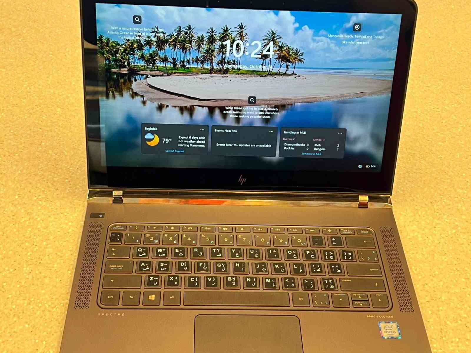 HP Spectre 13 • i7-6500U • 512GB SSD