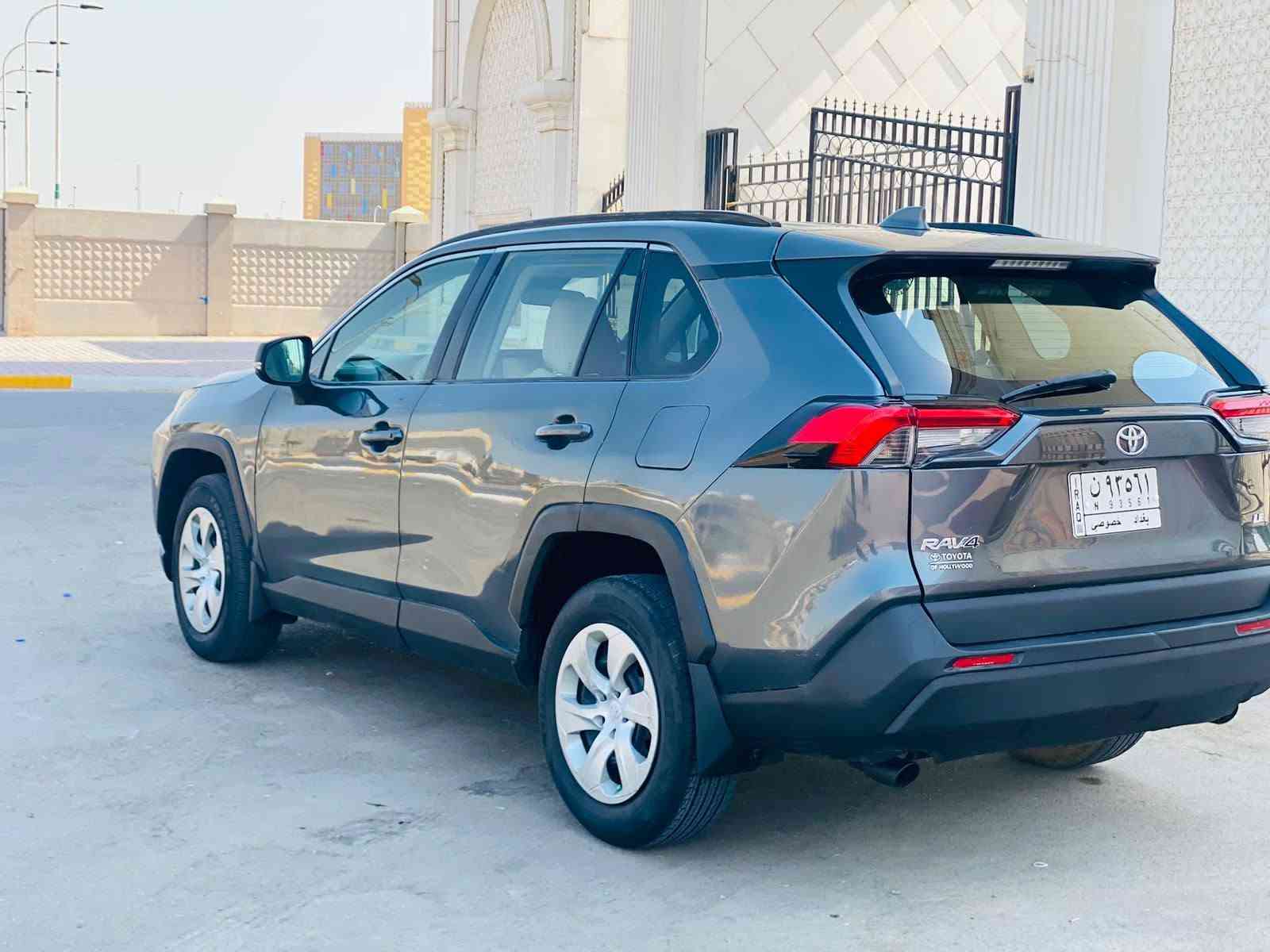 ةإسلام عليكم للبيع تيوتا RAV4 الموديل 2019
مواصفات LE
حجم المحرك 2500 بانزين 
السيارة ماشيه 40الف ميل حقيقي 
حادثها بنيد فقط السيارة جديده وجاهزة من كلشي 
السعر  145 
الاستفسار أكثر اتصل //***********
عنوان السيارة كربلاء المقدسة اخوان مكلف بنشر
