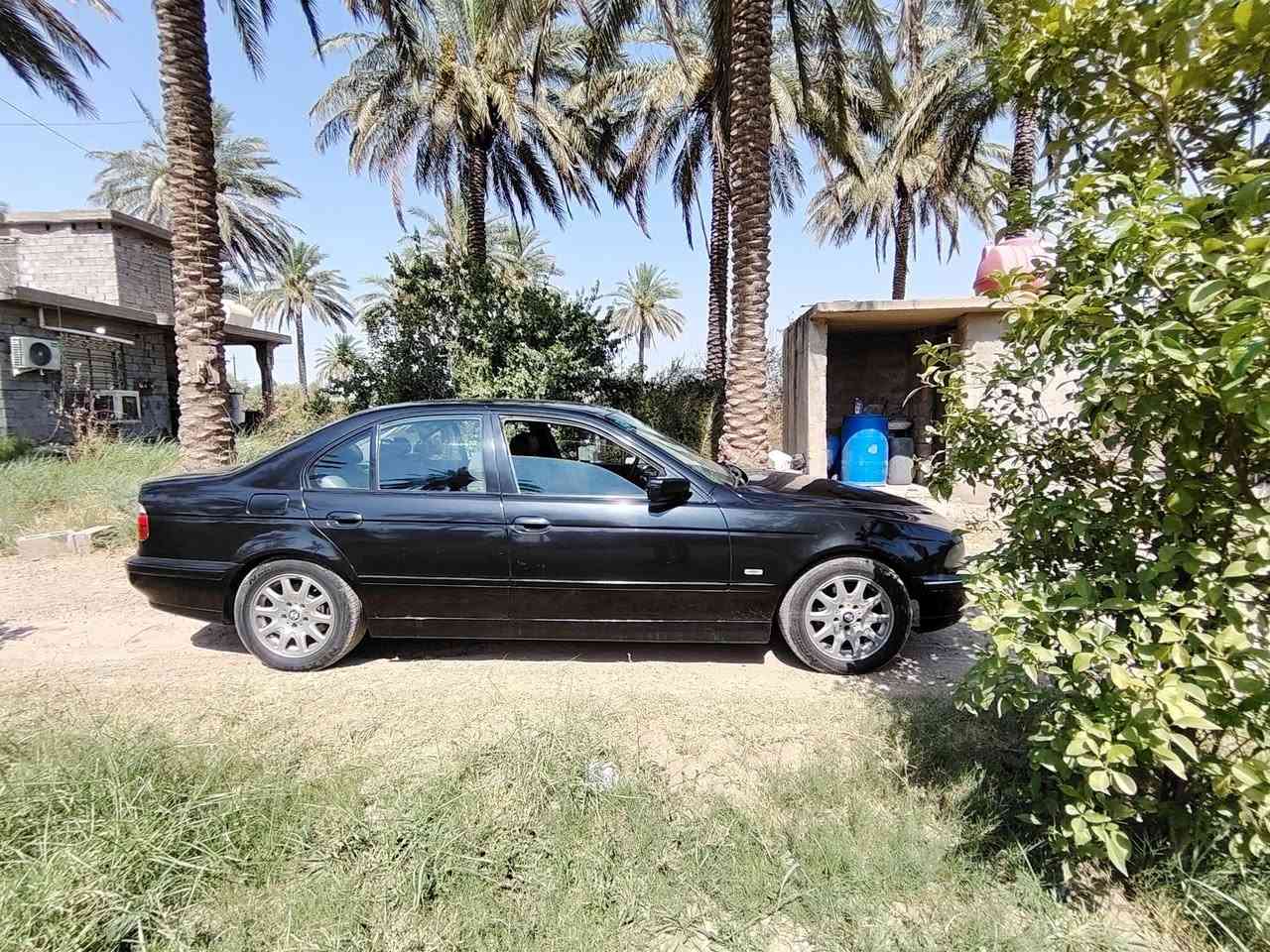 سلام عليكم
بي ام دبليو صقر موديل 2000اصل محرك ٢٨٠٠ كير تبترونك لون اسود كحلي داخل رصاصي جديد وتحكم كهرباء
حداديه امامية وخلفية جديده وكاردن وشيال جديد تخم تاير جديد  مثبت سرعه شغال شاشة وكامرة رجوع بدون حادث او خياس مكفول محرك وكير على الفحص صيانه كاملة ما يعوزها اي شي فقط تبريد ليك بالفريز كهربائيات كلها شغاله وانارة الترحيب وسنتر لك ..... السعر ٨٥ ورقه للاستفسار الاتصال على الرقم *********** وبي واتساب
