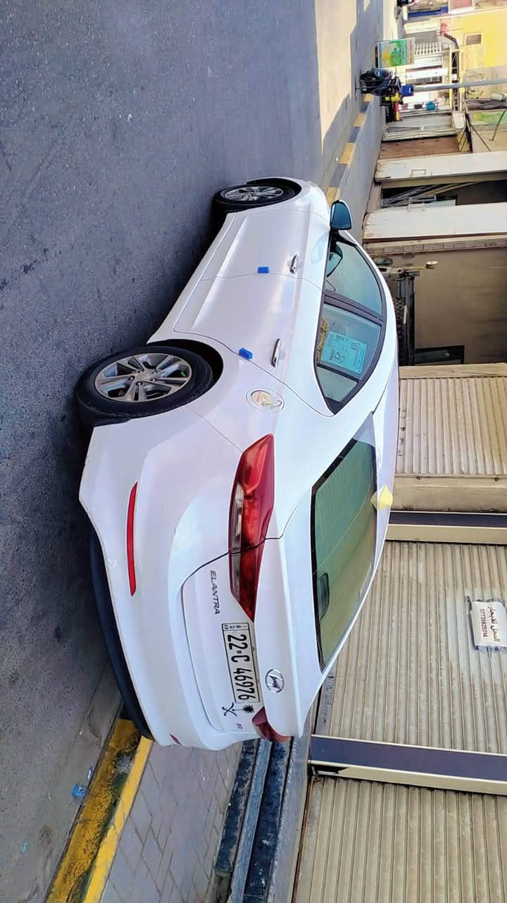 النترا 17 خليجي 
فقط  حالوب قليل 
الرقم الدولي اربيل وكاله وتحويل شتريد 
مكان السياره بصره كفاله صبغ وتبديل 
 السعر 123 وبيها مجال 

‭***********‬
