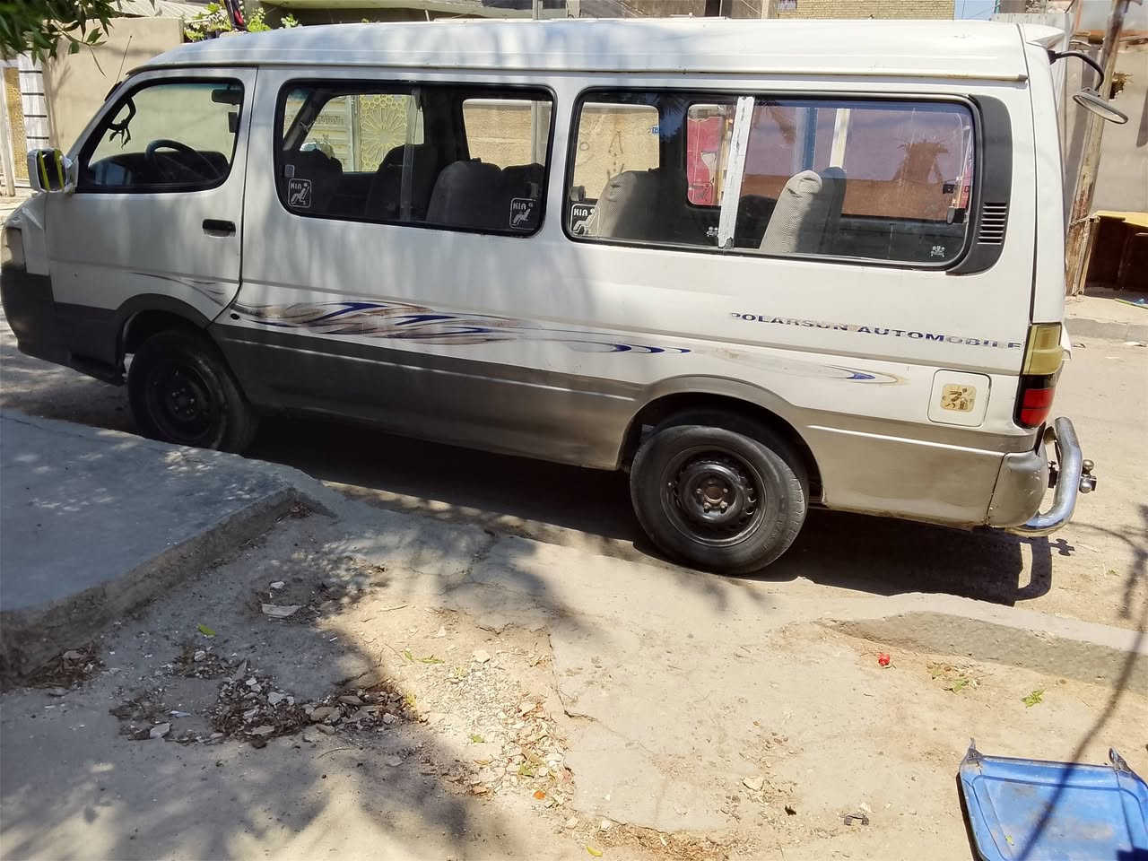 فتون بولارسن قطره زنجار وخياس مابيها  معمره جديد  نضيفه ١٤ نفر  محرك ونجي مجاول لاطش  رقم بغداد نكليزي  شرط التحويل سعر ٢٥ ورقه قفل  مطلوبه قرامات ٨٠٠  علي اني ادفعهن او ينزلن من سعرها   سياره حلوه ونضيفه ومرتبه بس عوزها غسل مودي ٢٠٠٨ مكاني بغداد الكماليه 
‏‪***********‬‏
