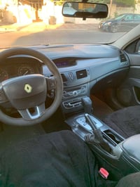 Renault safrane 2011  cod / #304  مەکینە کەپس V4,20  ڕەقەم و سەنەوی نو...