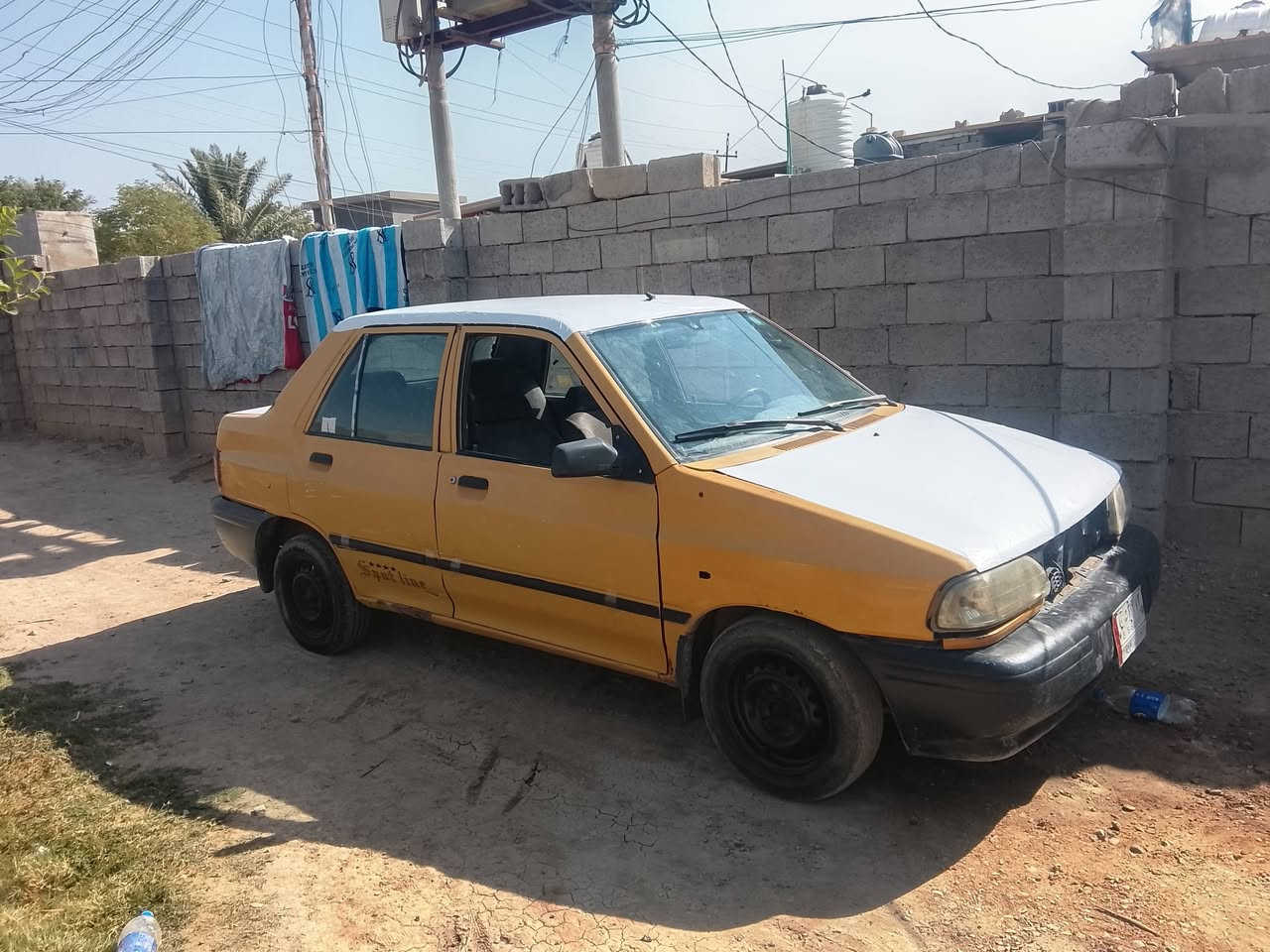 موديل 16 بيها صبغ ابيع مصبوغه عام كير مكينه صدر تمام شاصي واحد بي فطر عليها غرامه تقريبن 300الف تحويل مباشر السعر 15 مكان السياره بغداد جسر ديالى الجديد تقاطع النهروان ***********
