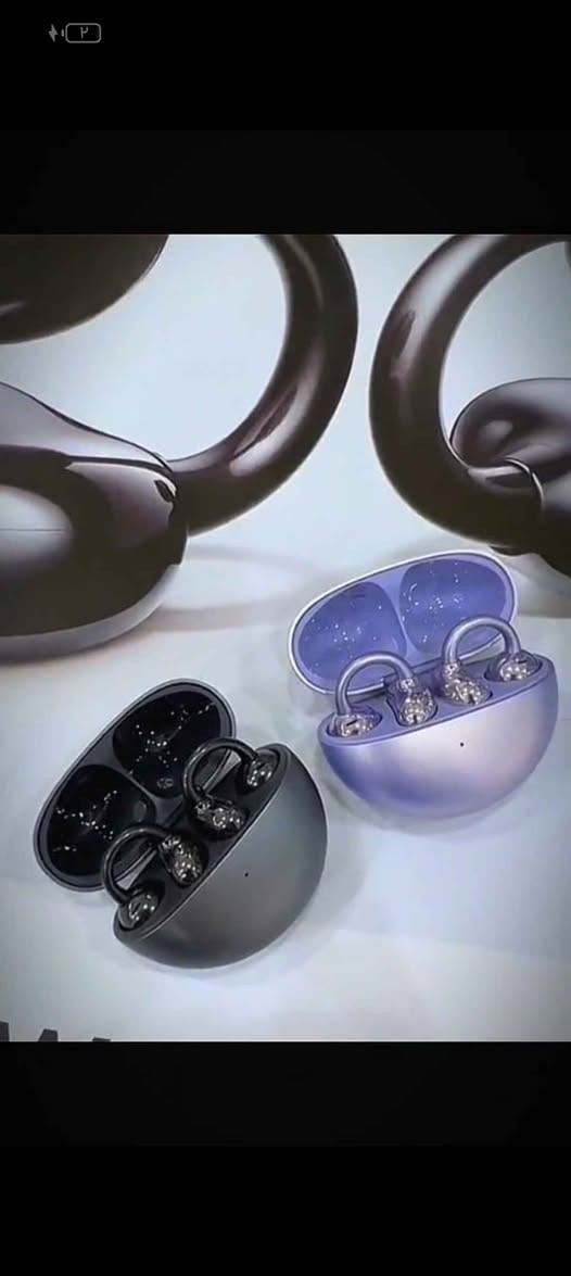 سماعة Anker FreeClip المصممة لتناسب نمط حياتك اليومي والألعاب والاتصالات بكل إتقان
  تصميم مريح جداً للأذن وثابت تماماً مهما كانت حركتك.
​عزل كامل للضوضاء (ANC): استمتع بتركيز تام أثناء الألعاب والمكالمات بعيداً عن أي إزعاج خارجي.
​4 مايكروفونات متطورة: لضمان نقاشات واضحة وصوت فائق النقاء في المكالمات.
​أداء مثالي للألعاب: استجابة سريعة وصوت محيطي يضعك في قلب الحدث.
​بطارية تدوم طويلاً: طاقة تكفيك حتى 30 ساعة من الاستخدام المتواصل.
​مقاومة للماء (معيار IPX5): مصممة لتتحمل أجواءنا الحارة والتعرق بكل كفاءة أثناء التمارين أو التنقل.
​💰 السعر:
​فقط 25 ألف دينار. 
​🛒 للطلب أو الاستفسار:
​تواصل معنا عبر الواتساب الآن على الرقم:
👉 ***********
او عبر الخاص. بغداد, العراق
