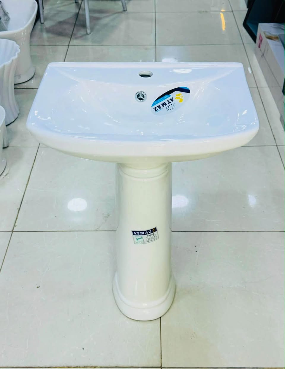 🔹 وصل حديثاً بعون الله تعالى 🔹

مغاسل مربعة من مصنع إيماز 🇹🇷
✨ درجة أولى وبجودة ممتازة

🧼 متوفرة مع مقعد أبيض وبألوان متنوعة
📦 البيع جملة فقط

📍 العنوان: بغداد – شارع الكفاح – مقابل مصرف السباع
📞 للاستفسار والطلب: ***********
