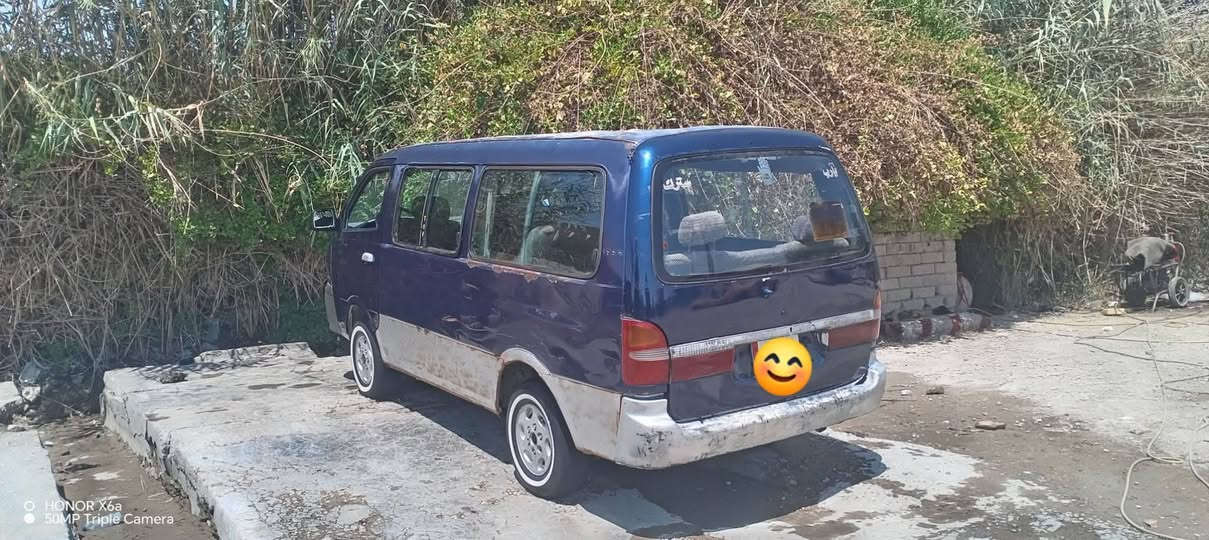 سلام عليكم اخوان بريجو للبيع موديل 96 رقم بصره راعيها بسماوه عندي بيها وكاله مطلوبه مرور 80 الف فقط هيئه مامسجله اكسل مشروط محرك 3000ستوني جفتتها مسوي خياساتها كلها ماعده الحجل ماجسته عوزها بس دوشمه حداديه جديده بور جديد سياره جاهزه وراعيها عندي رقمه وتتواصل ويا اذا تحب العنوان نجف مشخاب الرقم *********** السعر 35
