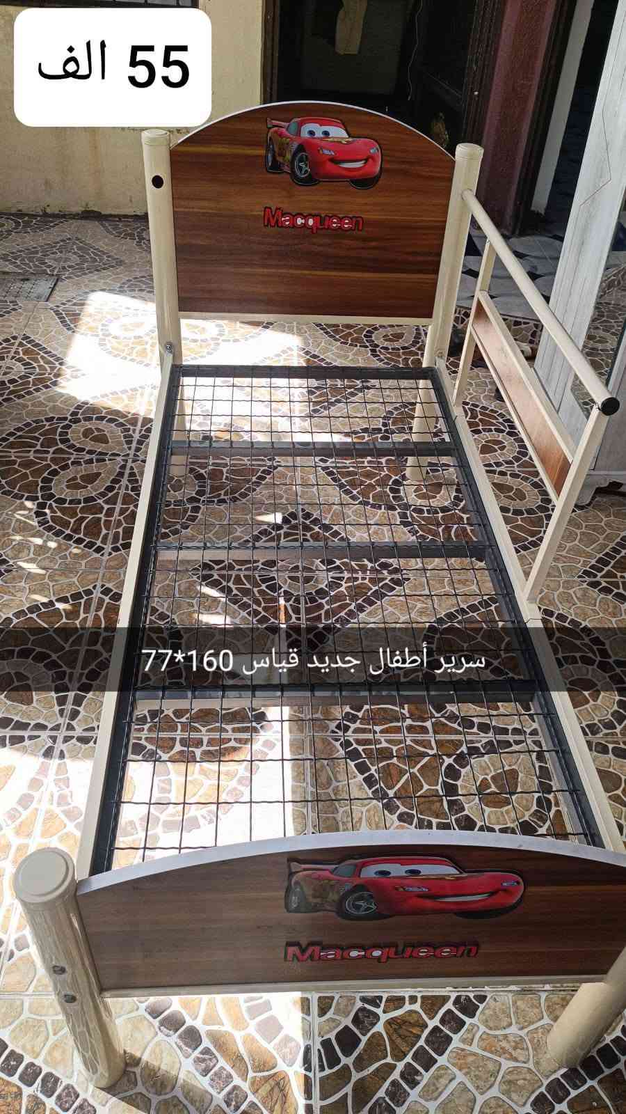 سرير أطفال • قياس ١٦٠×٧٧ • جديد