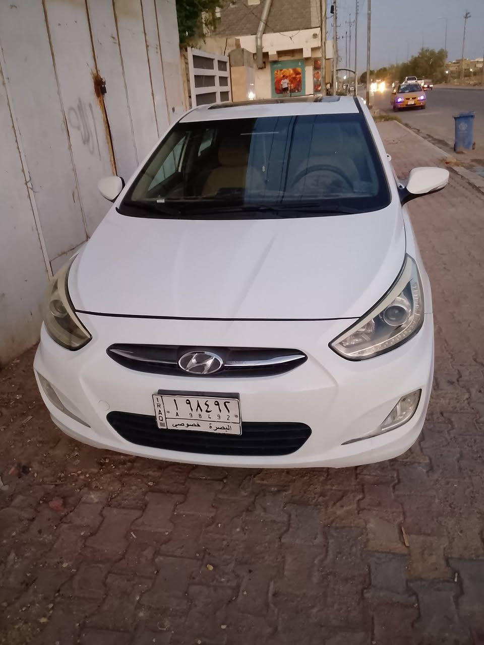 سلام عليكم اكسنت موديل 16 سياره بيه جاملغ الخلفي صبغ ورصعات بيه بلباب الباقي كفاله عامه كير مكينه حداديه تبريد سياره جديده السعر 90وبيه مجال قليل المكان ميسان الاستفسار الاتصال ***********

