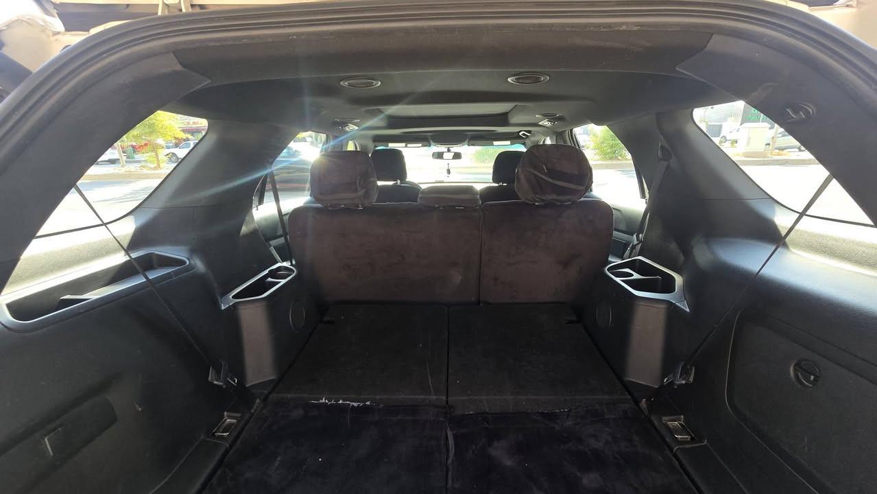 ‏‎‏‎فورد اكسبلورر ٢٠١٦  Ford Explorer
‏‎‏‎وراد أمريكي.     —فور ويل 4x4
‏‎‏‎الموديل           —     ٢٠١٦
فئة.                 —     XLT بانوراما
حجم المكينه   —    V6/3500
‏‎‏‎اللون                —     ابيض ـ سدفی
‏‎‏‎المسافه المقطوعه —  97 مایل 

‏‎‏‎حاله السياره. — ٢ قطعةصبغ باب و جامغ ورة سايق بدون ضرر  داخل
‏‎‏‎المواصفات 
-كير عادي+ توماتيك+سپورت
‏‎‏‎- بصمة تشغيل 
‏‎‏‎- بصمة أبواب 
‏‎‏‎-تشغيل عن بعد
-داخل اسود
-شاشه ديجتال
‏‎‏‎-كشنات جلد
-كشنات اماميه كهربائي
-حساس امامي 
-حساس خلفي
-كامرة
‏‎‏‎- شاشه كبيره تدعم نظام الأبل كار
-اشاره بالمرايه   
‏‎‏‎- تبريد مركزي 
‏‎‏‎- بگ لايت LED 
‏‎-صندوق كهربائي و شفت
‏‎-كشنات ثلاث مقعد
‏‎‏‎- كود باب 
‏‎‏‎-كرسي السايق والراكب بحركه كهربائيه
‏‎‏‎-تحكم ستيرن جهتين 
‏‎‏‎-تحديد سرعه 
‏‎‏‎-مانع انزلاق 
‏‎‏‎-ليد نهاري
‏‎‏‎باقي المواصفات المعروفه

‏‎‏‎رقم السياره    —     اربيل 
بعد بيها مواصفات..
🔥مكان سيارة / اربيل
💎واتساب + فایبر  ***********

فۆرد ئێکسپلۆرەر 2016
وارد ئەمریکی  فول مواسفات 
٢ پارجة بوياغ جاملغ ودةرگای پشت  سەیاق بى داخلى 
بزوێنەر: ٦ پستۆن ٣٥٠٠ 
کورسی: ٧ سەرنشین.
سیستەمی ساردکەرەوە: مەرکەزی 
شاشة گەورە
بسمە
شغال
کورسی شۆفێر: کارەبایی.
گێڕ: شفتات لەسەر سوکان. عادی+سپۆرت+توماتیک
شاشە: شاشەی گةورە
تێبینییەکان:
هەموو شتێکی توندوتۆڵە و هیچ کەموکوڕییەکی نییە (گێڕ، مەکینە و کارەباییات بەشەرت).
ڕۆیشتوو: ٩٧ هەزار 
سەنەوی نويە
شوێن: هەولير
واتساب + فایبر  ***********
