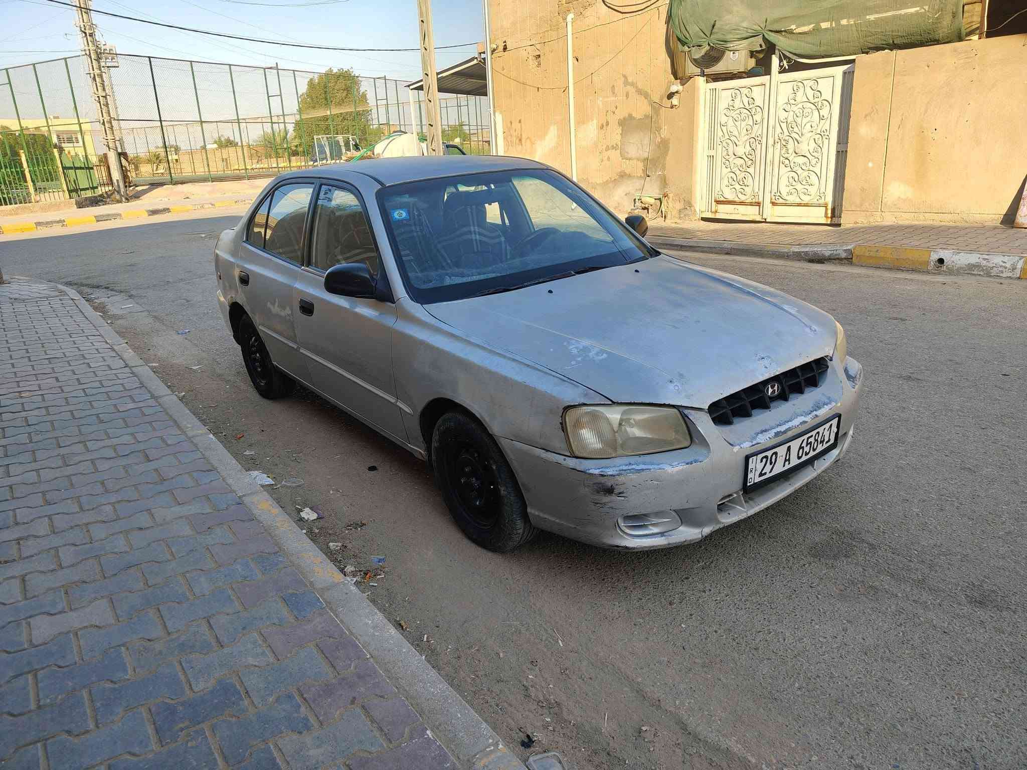 اكسنت موديل2001 جاهزه رقم واسط تبريد ثلج تخم تايره حداديه خلفي وامامي جديد مكينه وكير جدد  السعر 45 مكاني واسط شيخ سعد ***********
