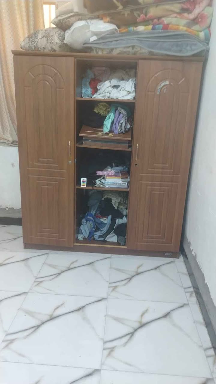 يوجد توصيل دخل الخله مجاني الهندية, كربلاء

نص مكتوب في الصور:
- KS-135
- KS-134