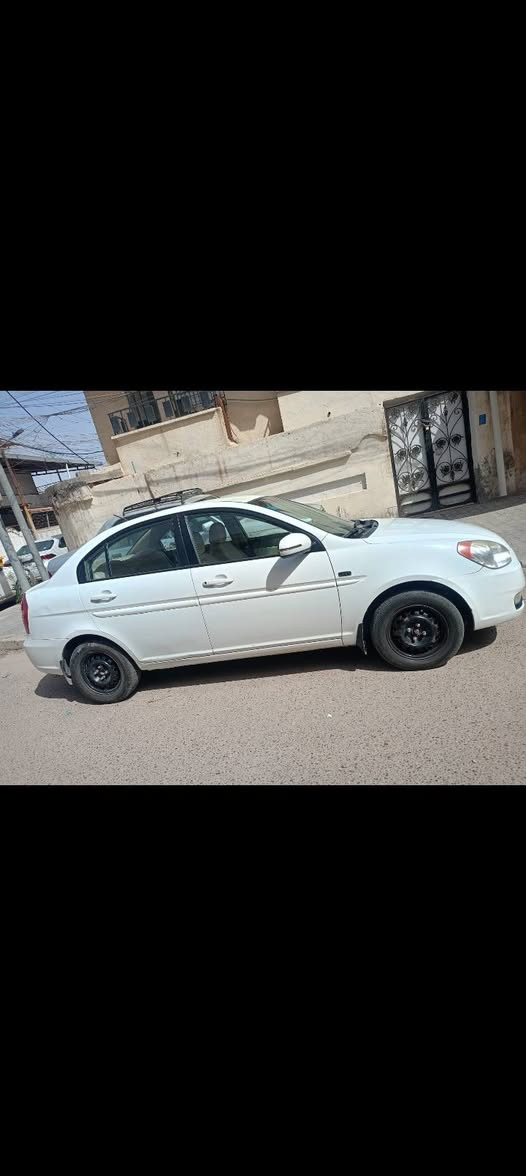 اكسند 2011
رقم بصره سنويه جديده باسمي 
مكينه 1.6
بيها رشات صبغ وبيها بارد بل باب الورا السايق 
السعر 88 وبيها مجال قليل 
وشرط تحويل
  مكاني بصره @ ***********
