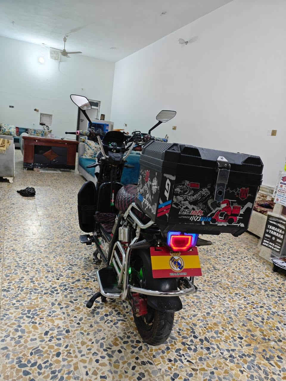 موطور شحن • بطاريات جديدات • يتحمل 150كجم
