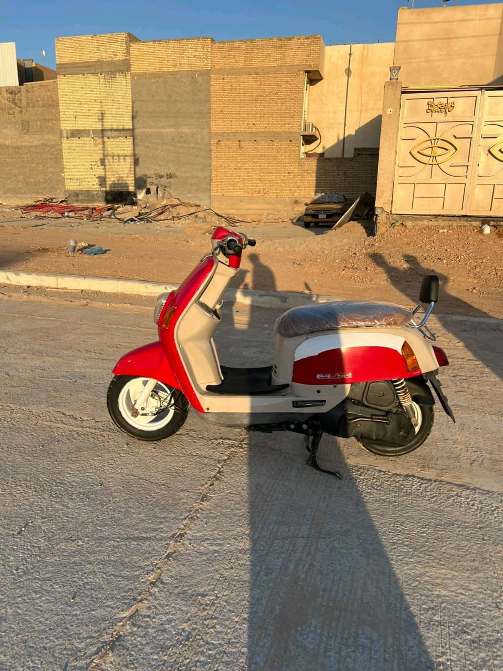 بوليس • كابريتر • محرك مكفول