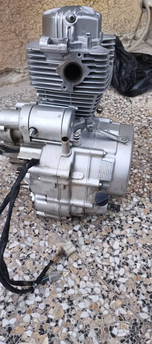 ***********///275// محرك جديد ما مفتوح طق الكرتون صار له اربعه اشهر من شادينا محرك سعر 275
