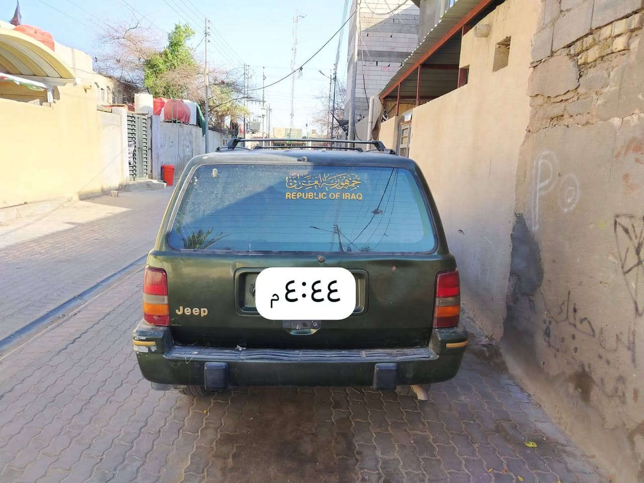 سلام عليكم.
سياره جيب شيروكي 2005 بصره للبيع
مكينه 3000 ففتي مكينه وكير وتبريد كفاله
بدي مكفول من الصبغ بي خياسات قليله مداكر 
حداديه زينه مكفوله من العيب شرعي 
تحويل ثاني يوم سنويه منتهيه بل2025 رقم بصره راعيهه موجود جار الولد ابو السياره اخوان انا مكلف بلنشر اتصل على الرقم *********** العنوان بصره زبير
