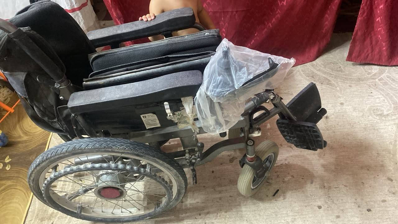 سلام عليكم عربانه شحن البيع سعر 350وبيه مجال 
شاحنه موجودة باتري موجود 
مكاني الزبير شعيبه 
***********
