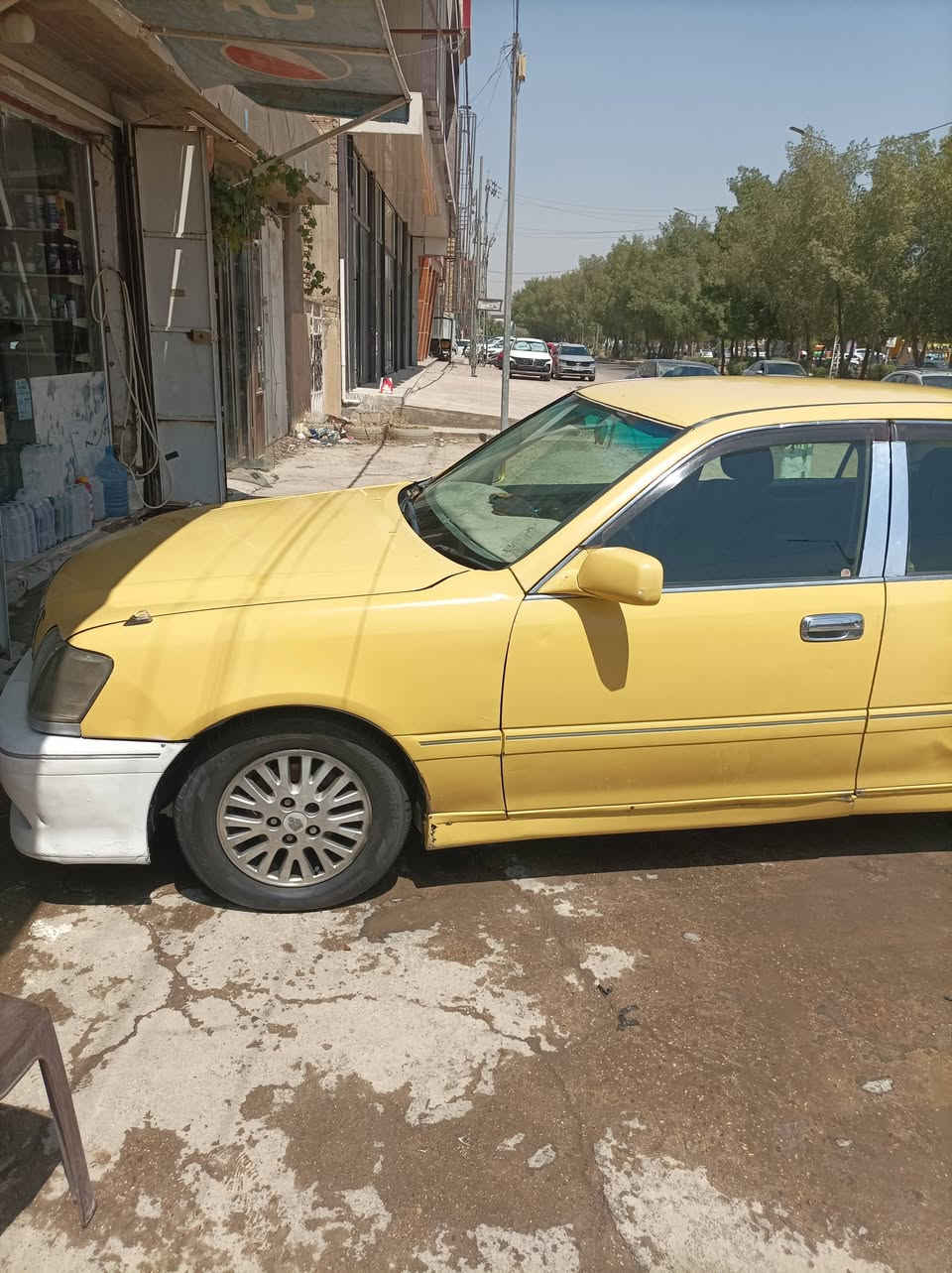 ملكة للبيع اضبارة 4دكم نجف كريستال ترجع خصوصي تخم تاير كير بي ضعف السعر 70ورقة رقم الهاتف ***********بابل
