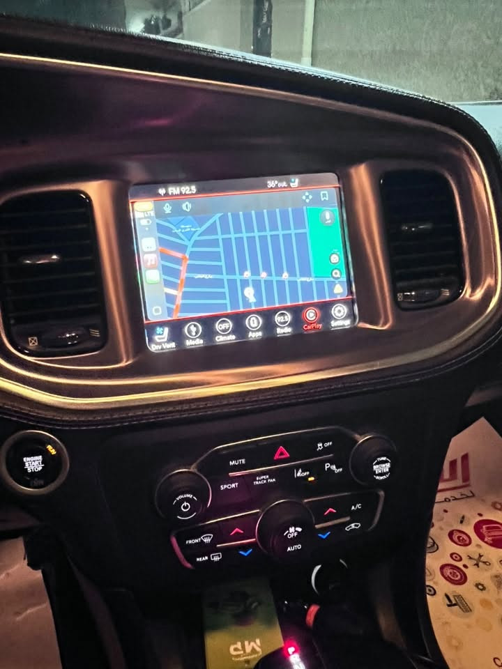 السلام عليكم
جارجر موديل 2019 GT Plus رقم بغداد فول موصفات
حادث جاملغ و وبنيد 

مواصفات 

شاشة كبيرة كشنات تدفئة تبريد حساسات خلفية فتحة كشنات كهرباء  كشنات الخلفية تدفئة تحكم استيرن فول رادار امامي نقطة عمياء تدفئة ستيرن تشغيل عن بعد شفتات بالستيرن لايتات زينون ويل 20
السيارة ماشية 55 الف
مكان السيارة بغداد 
السعر خاص

للتواصل ***********
