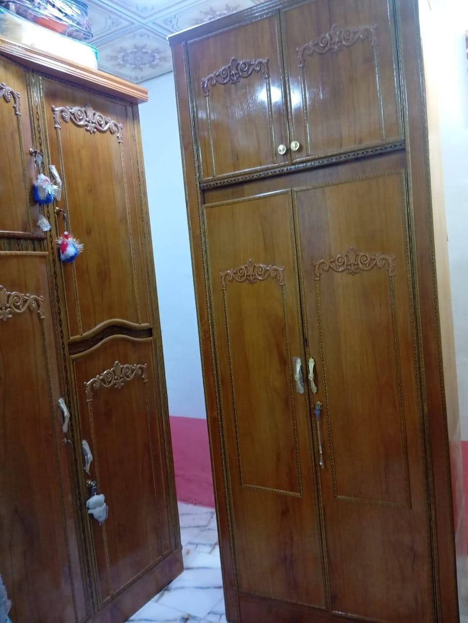 سلام عليكم غرفة اخشاب صاج أخت الجديد مامستخدم هواي للبيع السعر خاص لو تصال *********** بخدمتكم اني كربلا حي النوار
