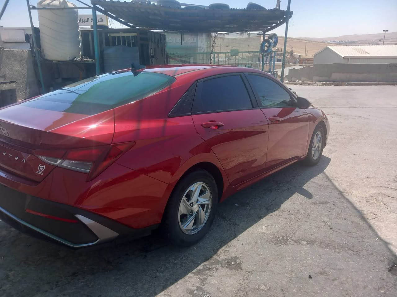 HYUNDAI ELANTRA 2024
 وارد أمريكي  سيارة  أخت الزيرو  دخول جديد 
ترقم جميع المحفظات 
سيارة باسمي 
حجم المحرك :  2.0💪🏻

المسافة المقطوعة 🚶: 26307

عدد الاسطوانات : ٤ سلندر

اللون : أحمر 
الإضافات :  
نقطة عمياء 👨‍🦯
لد نهاري 
مثبت سرعة 
قيادة ذاتية 
كامرة دوارة 
عداد ديجتال 
ويل كب 👈🏻
شاشة تحكم لمس📺
اندرويد اوتو🤖
تدفئة كراسي 🔥
تدفئة ستيرنك 🔥
ابل كار بلاي🍏
خرائط 🗺️🧭
دخول ذكي🚪
والعديد من الموصفات
HEB25F
| للتواصل واتساب 
✅ ‭***********‬✅ كربلاء, العراق
