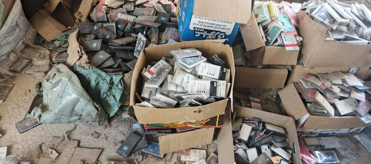 📢 للبيع – كمية 4 طن لإعادة التدوير
♻️ أغطية موبايلات بلاستيك
📦 الكمية: 4 طن
🔹 المادة: بلاستيك مرن
🔹 مناسبة لمعامل إعادة التدوير
🔹 مطروح 
📍 الموقع: بغداد
💰 
📞 اتصال / واتساب:
***********
