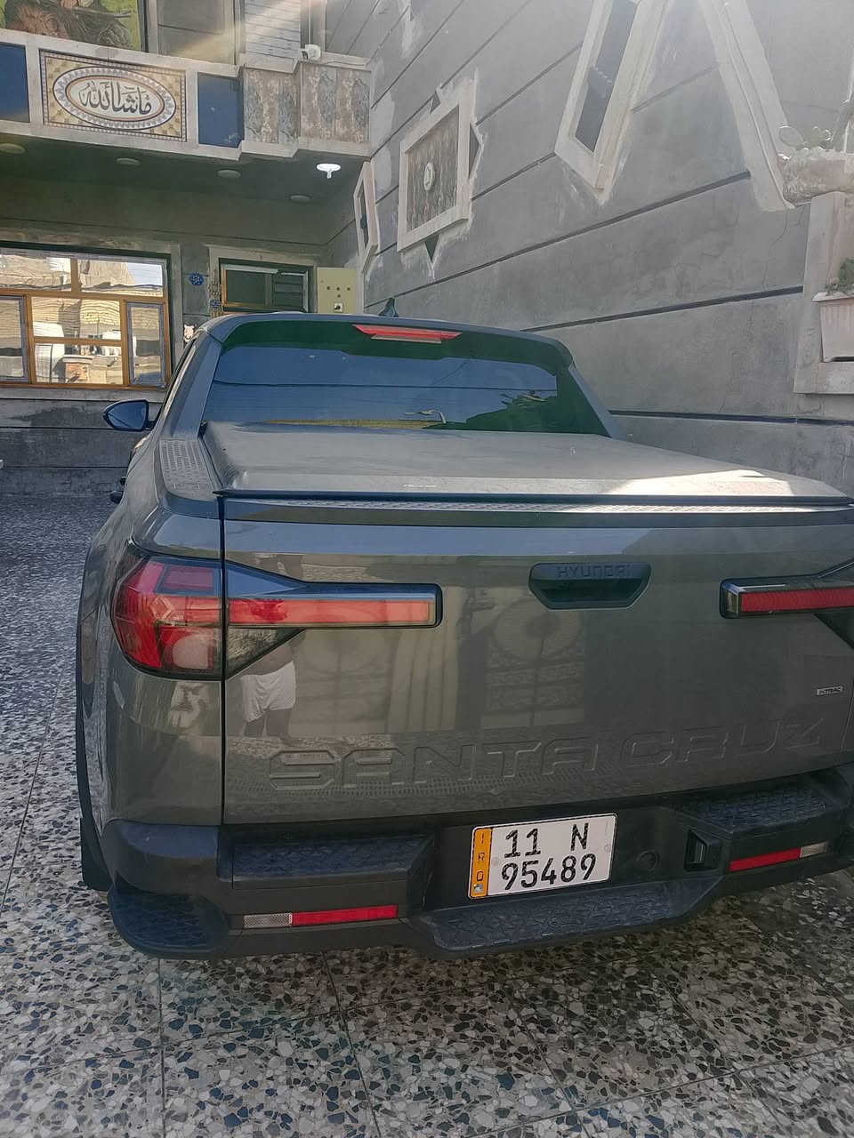 السلام عليكم سياره سانتا كروز موديل 24 سياره فول مواصفات جلد تحكمات ستيرين دفع رباعي كشنات احمر بصمه تشغيل عن بعيد شاشه كاميرات 360 رادارات اماميه خلفيه رادارات بالمري سياره فول مواصفات سعر السياره 185 رقم التليفون *********** ترهم بيع ومراوس
