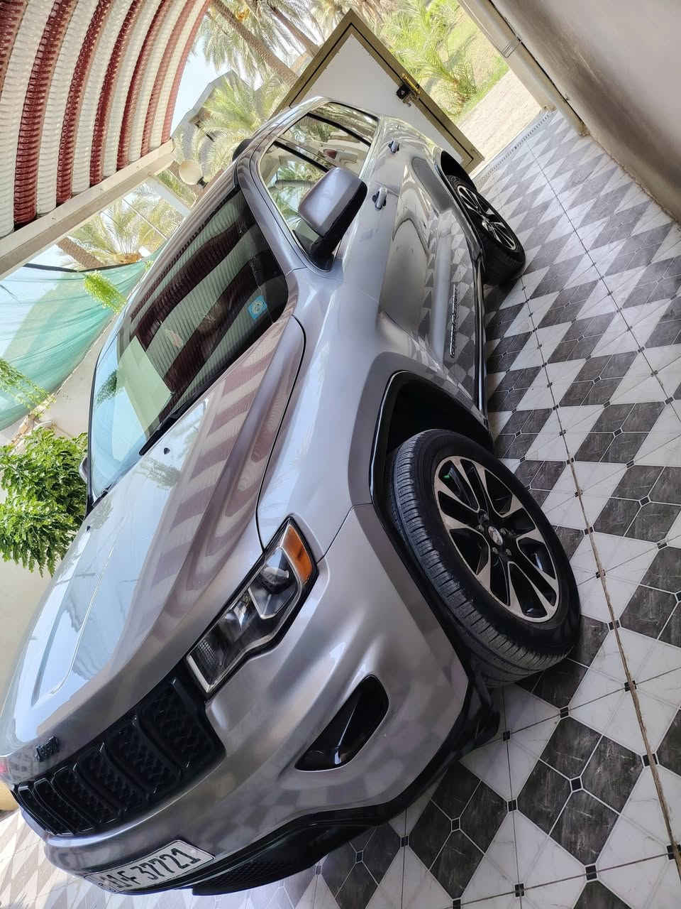 البيع جيب موديل 18 رقم بغداد هزه جديده بصمه تشغيل عن بعد طفاء ذاتي كشن كهرباء مكينه 3600 ماشيه 104 سياره بيهه 3 قطع بدون داخل سياره جاهزه سعر 177 مكاني بابل ***********
