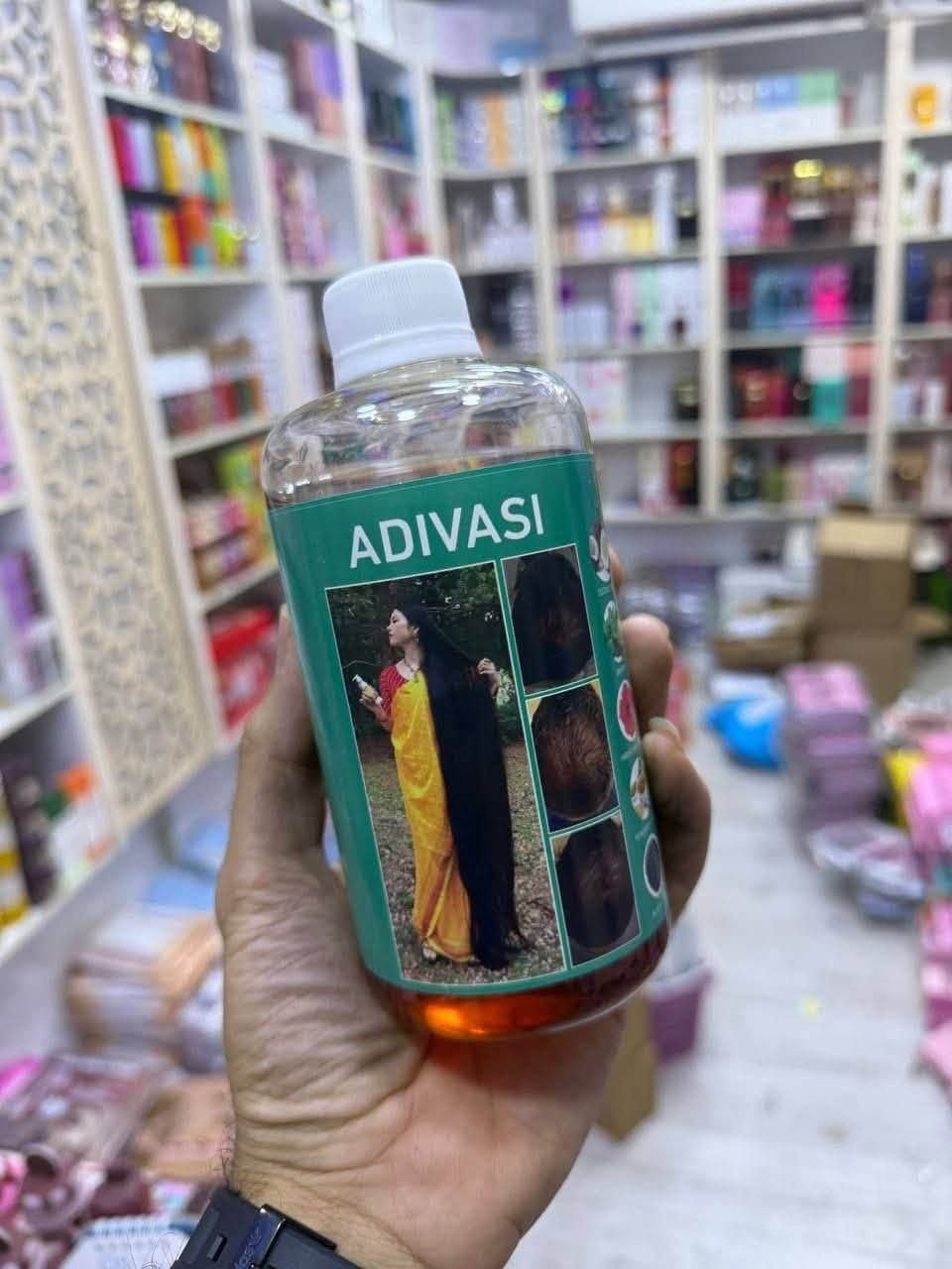 زيت أديڤاسي (Adivasi) العشبي الهندي الأصلي بسعر 25 ألف دينار فقط شامل التوصيل المجاني! 🌿✨
📊 السعر: 25 ألف دينار (شامل التوصيل المجاني).
✨ المواصفات والفوائد:
• سر الشعر الطويل والكثيف: الوصفة الهندية التقليدية المجربة منذ مئات السنين لإنبات الشعر وتغذيته.
• علاج التساقط والصلع: يعمل على إيقاف تساقط الشعر بشكل ملحوظ ويحفز نمو البصيلات الشديدة الضعف.
• مكونات عشبيّة طبيعية 100%: مستخلص من أندر الأعشاب الهندية الطبيعية الآمنة تماماً على الفروة.
• تثخين وتطويل مضاعف: يمنح الشعر كثافة وقوة ولمعاناً طبيعياً ساحراً من الجذر إلى الطرف.
🚚 التوصيل مجاني 100% لبغداد ولكل محافظات العراق!
🤝 الفحص والتأكد عند الاستلام قبل الدفع.
🏢 الملاك للأجهزة الكهربائية والمنزلية
للطلب والحجز، راسلونا على الخاص 📥
#زيت_اديڤاسي #Adivasi #زيت_هندي_عشبي #تطويل_الشعر #علاج_تساقط_الشعر #عناية_بالشعر #الملاك_للأجهزة_الكهربائية_والمنزلية #توصيل_مجاني #بغداد #العراق #عروض_العراق #تخفيضات #تسوق_اونلاين #منتجات_تجميل #اكسبلور_العراق #ترند_العراق #الشعب_الصيني_ماله_حل😂😂 #مشاهير_تيك_توك #اكسبلور_فولو #اكسبلور2026

نص مكتوب في الصور:
- مميزات المنتج
- يقلل تساقط الشعر
- يحفز نمو شعيرات جديدة
- يزيد من كثافة الشعرة
- يغذي الشعر ويطوله
- كل هذا في خلال أسبوعين