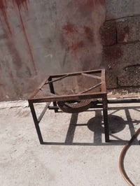 مشعل حجم كبير مع المنظم  سعر 20 المكان حي القاهرة  07510184020 رقمي لل...