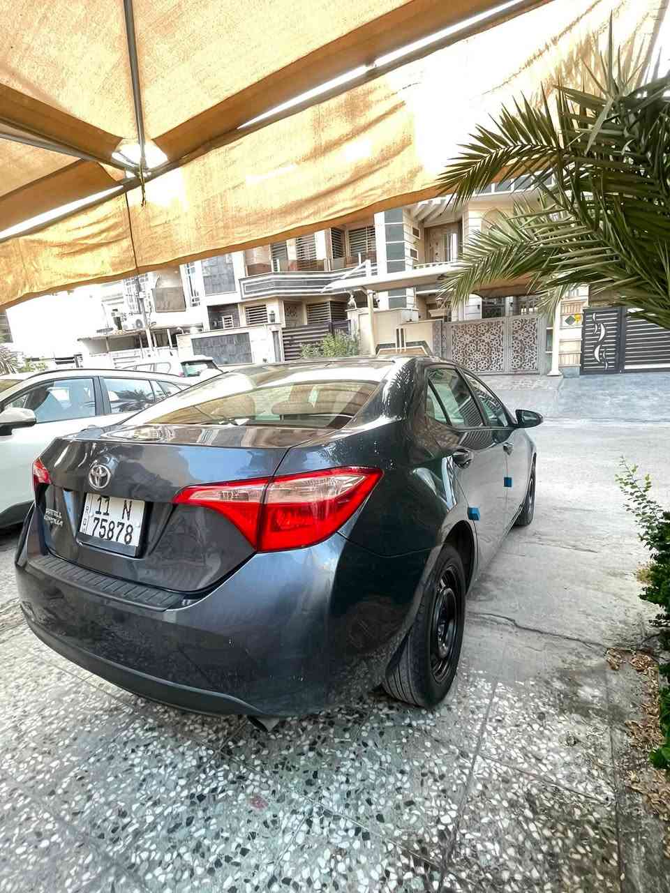 السلام عليكم
السعر 110 مجال بسيط
كورلا موديل 2018 
بيه قطعتين صبغ محرك 1800 سياره نظيفه ماشيه 95 حقيقي كير محرك مكفول باسمي تخم تاير صدر جديد مكانه بغداد قرب جسر طالبيه 
هـ:***********
