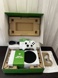اكس بوكس سيريس اس • جويستك • ٥١٢جيجا