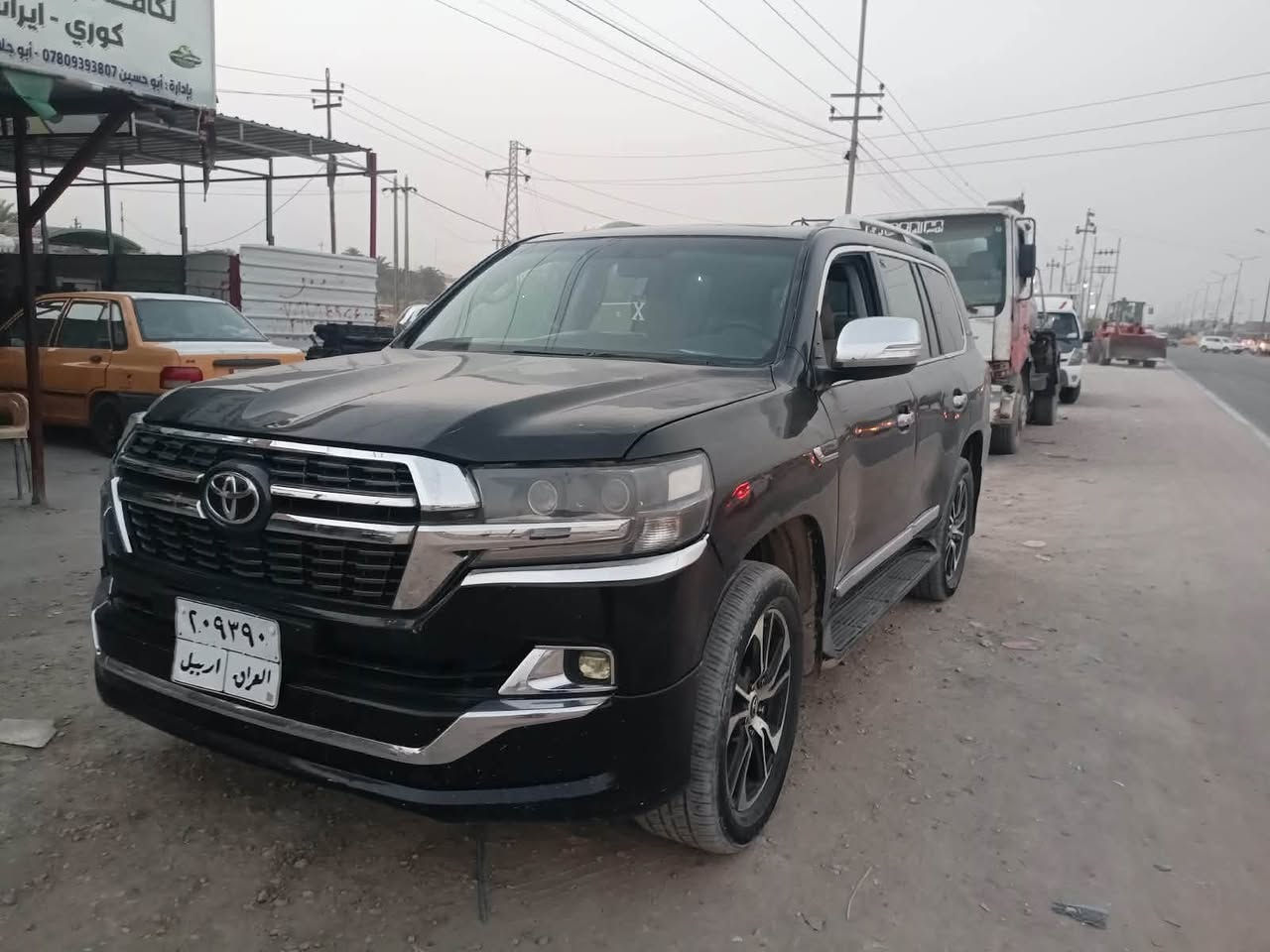 لا ندكروز ١١ ستينيه محدثه ٢١  بالكامل خارج وداخل صبغ عام أثر تجيه مكينه ٨ سلندر  تبريد شغال خير من الله فول مواصفات بانوراما حلوه السياره رقم اربيل تحويل مباشر السعر ب230$ وبيها مجال بسيط مكاني الديوانية للاستفسار ***********.  / ‭***********‬
