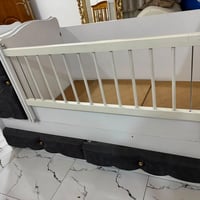 سرير طفل للبيع كلش نضيف يرهم سرير طفل ويرهم جرباية العنوان بغداد ابي غ...