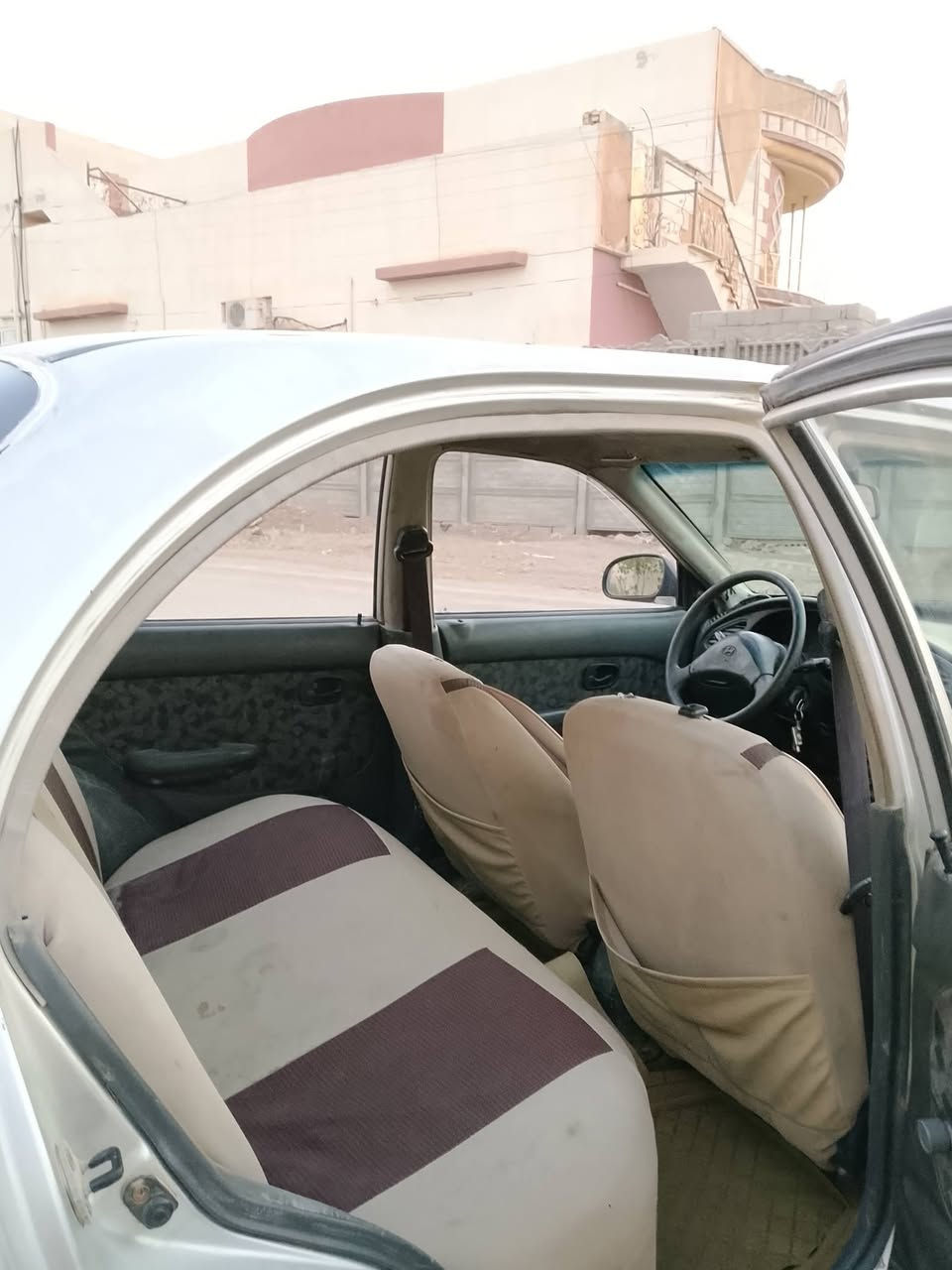 سلام عليكم سيارة اكسنت للبيع
موديل السياره 1995 سيارة رقم بغداد انكليزي سيارة ناعمة وحلوة مكينة وكير ما أكلك جديد بس خير من الله السعر رايديها 19 المكان بابل محاويل الاستفسار عل الرقم ***********
