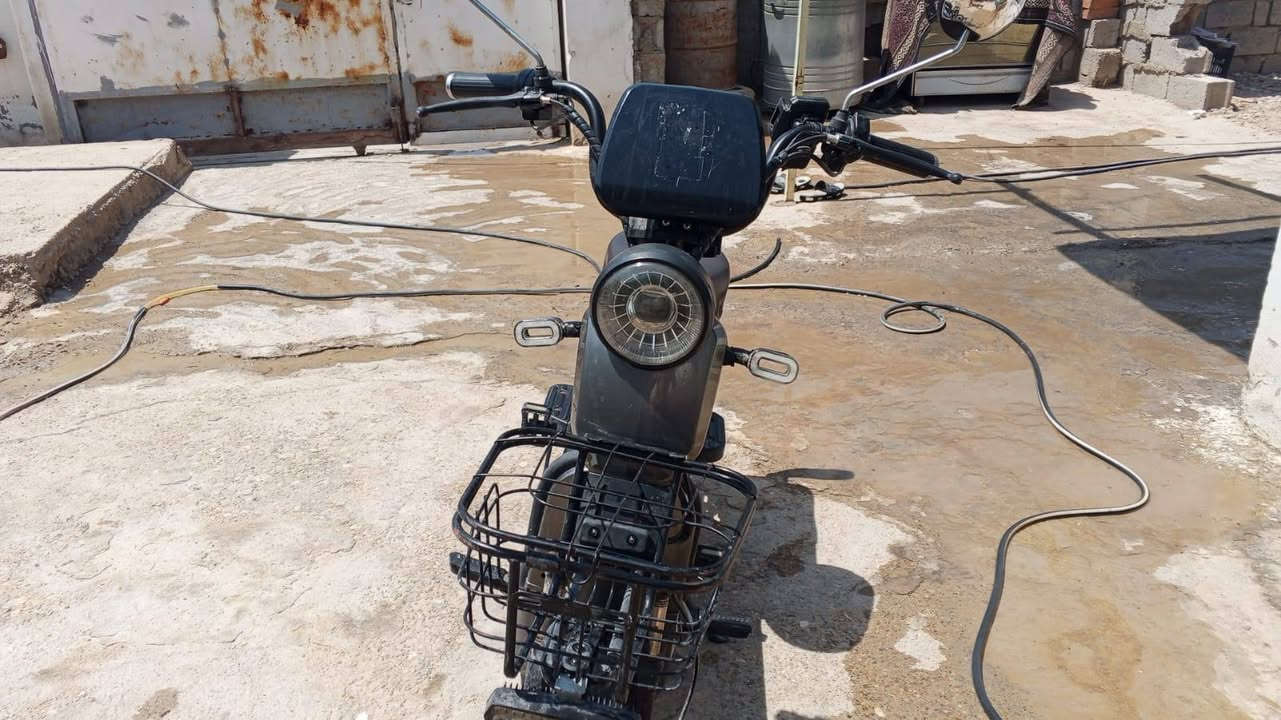 دراجة شحن نظيفة مابيها اي ضرر بطاريات شركة 💯
للاستفسار***********
