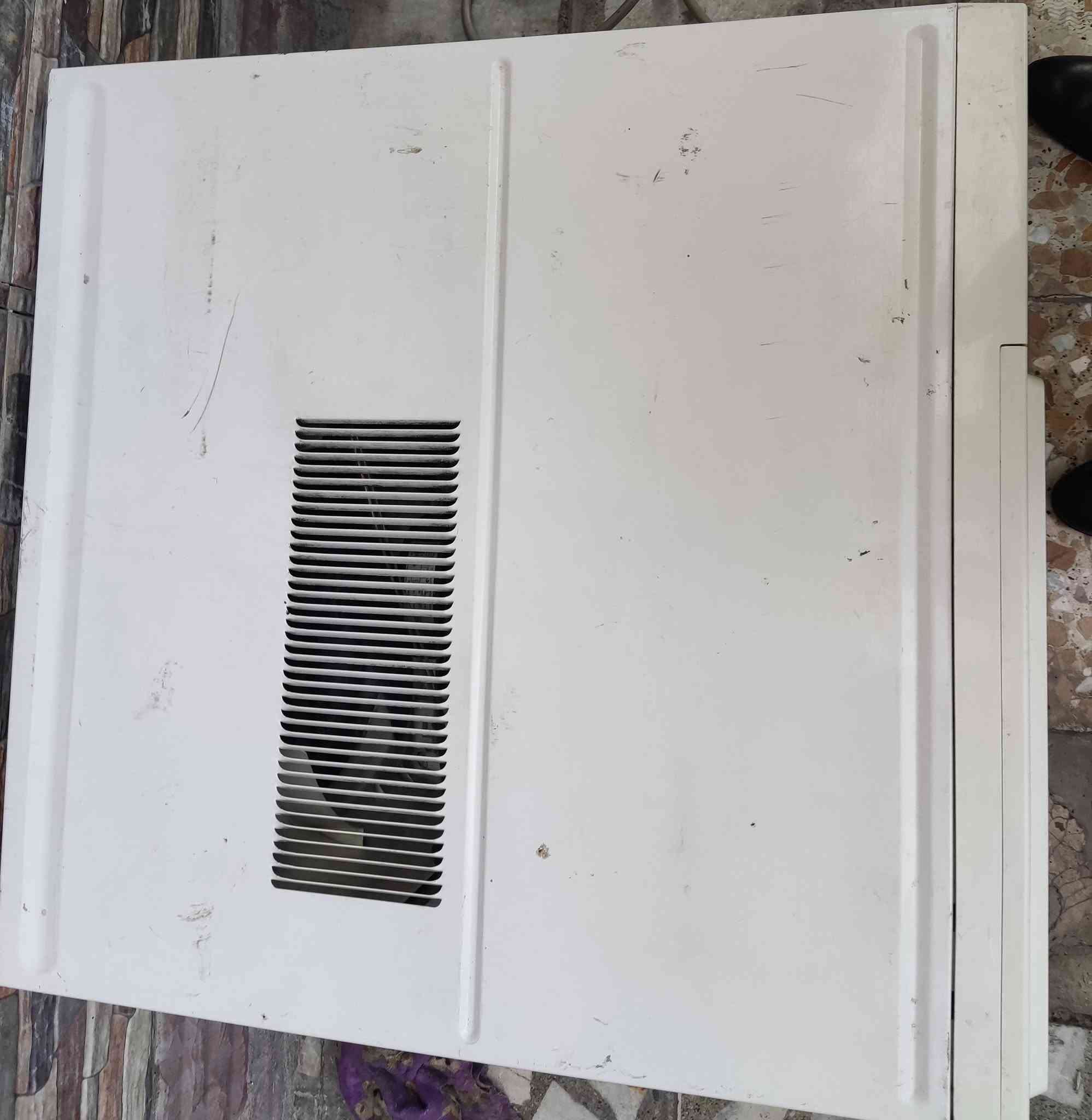 مكيف نوع ميديا 2طن انفينتر السعر 225 مكانه بغداد الشعب ***********
