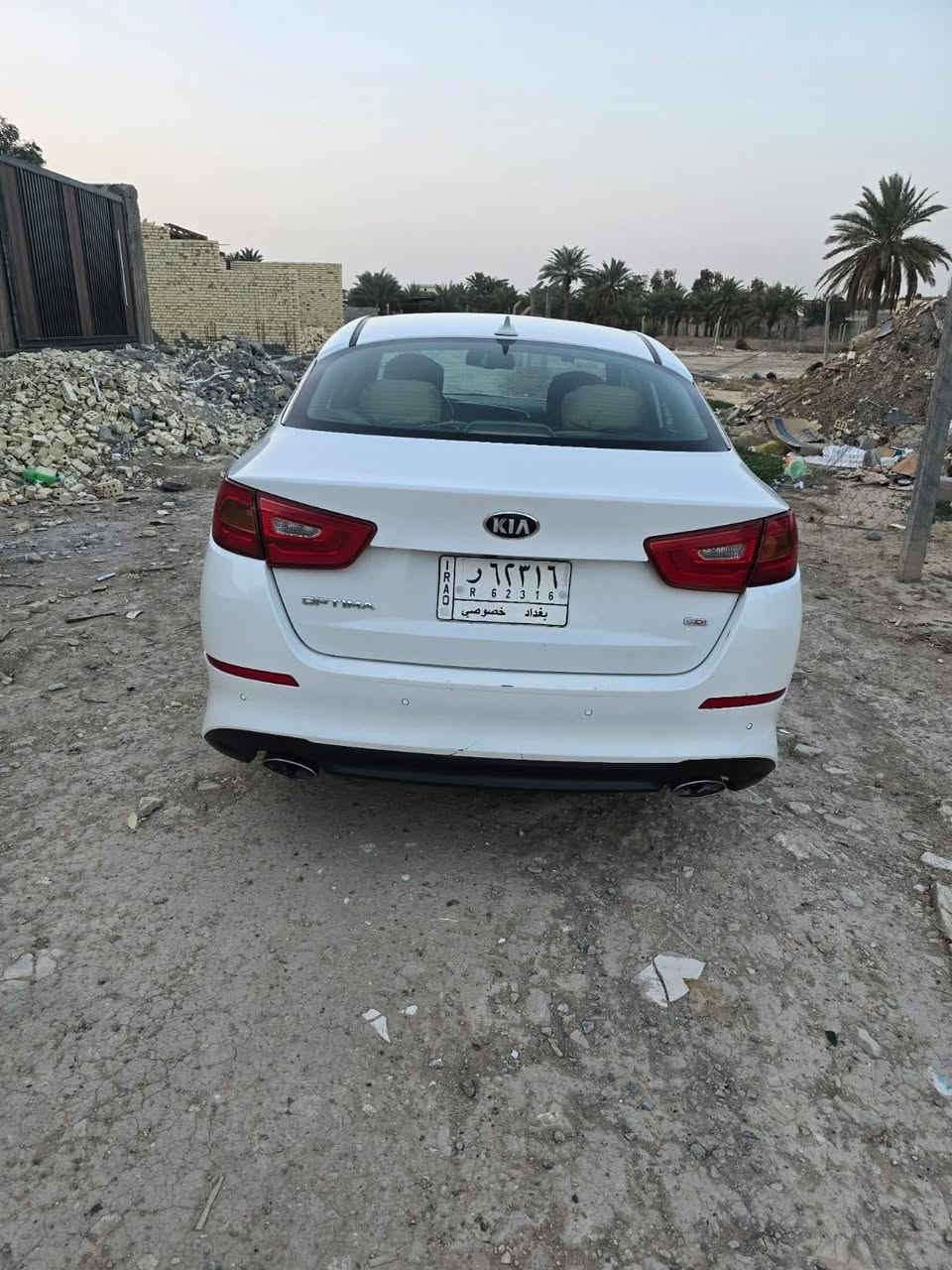 للبيع 
اوبتما موديل 15
نص فول 
محرك 2400::GDi
سياره حادثهه بسيط جداً موضح بل منشور 
سياره جاهزه الأخير 
گير محرك 
حداده تخم تاير تبريد 
كهربائيات 
سياره مال جناي 
السعر 118 وبيهه مجال 
‏‪***********‬‏

نص مكتوب في الصور:
- epicvin.com