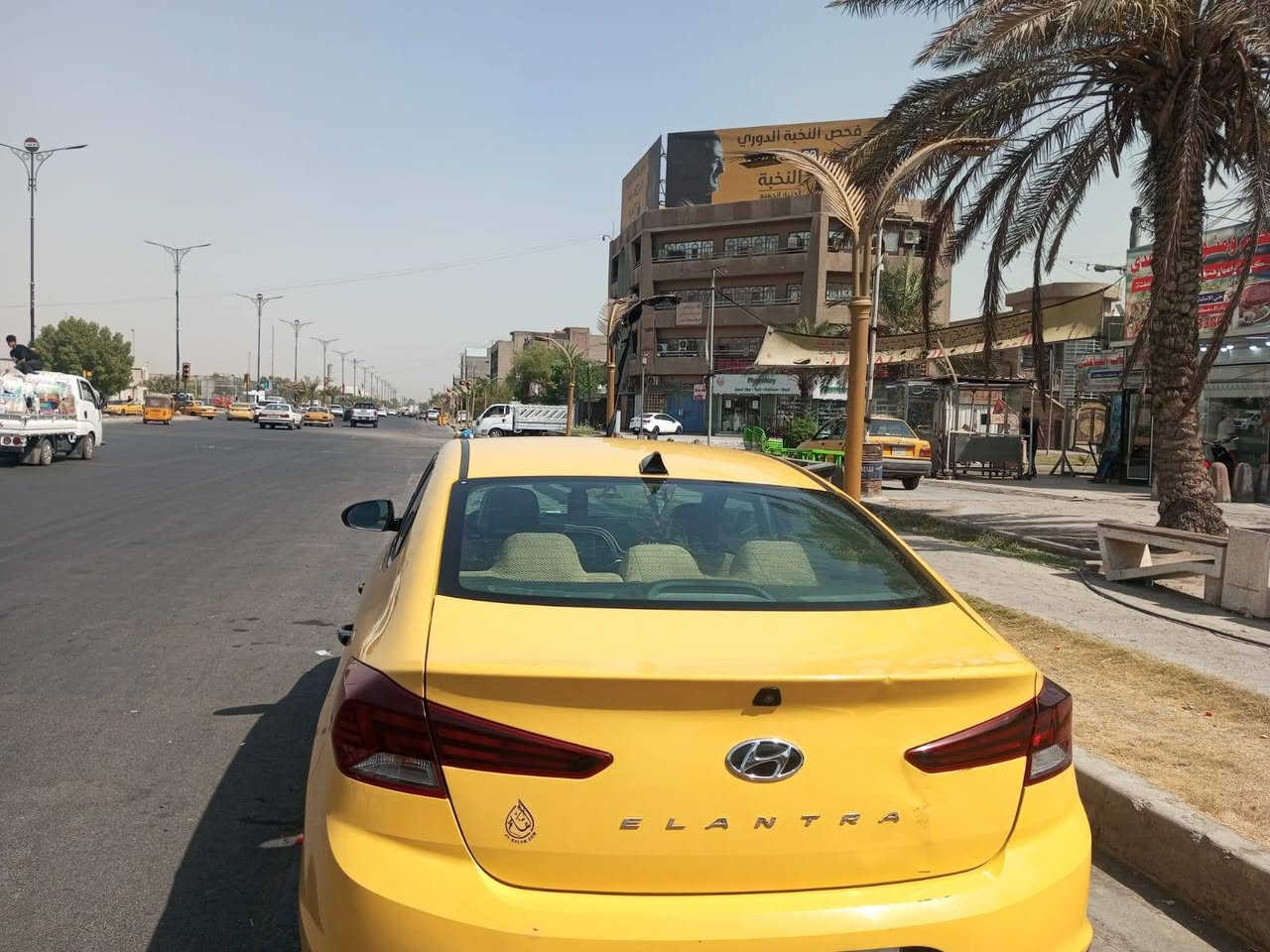السلام عليكم
النترا موديل /20
صور حادثها بل منشور
السياره فول وارد امريكي
السعر /135بيها مجال حك ال جيه 
موجود على خاص فقط اتصال 
***********
