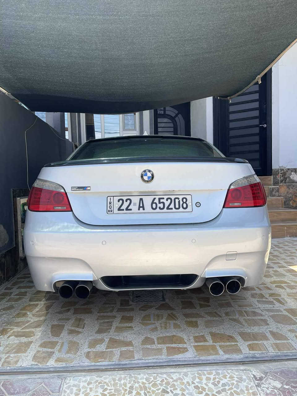 بي ام دبليو E60 • ٢٠٠٤ • قطعه صبغ