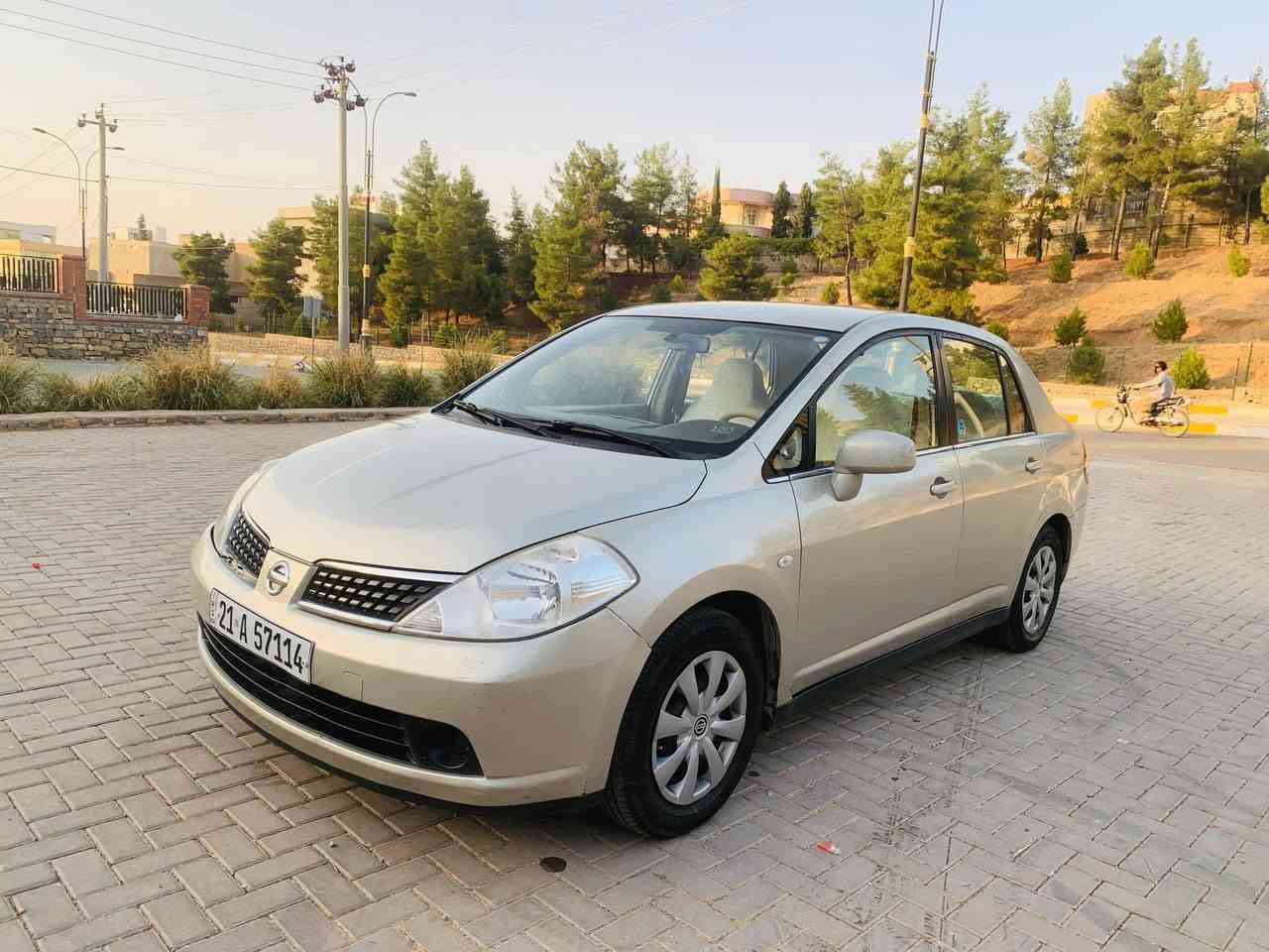 بەناوی خودا
نیسان تیدای زۆرجوان،مۆدێل 2008
یابانی ئەسڵی،گێڕئۆتۆماتیک،نازەرد
،4جام کارەبا،ئاوێنە کارەبا
گێڕومەکینەی نەکراوەتەوە،230هەزارڕۆشتووە
سەنەوی تانزیکی 2030 بەناوی خۆمانەوەیە،3پارچەی پەمپە بێ ناوگرتن کالبونەوەی نیە. 
بێ تەقەوڕەقەو بێ مەسرەفە
تەحویل،غەرامە،وەکالەت بەشەرت
نرخ72$قفڵ،،***********
***********هەڵەبجەیشەهید حلبجة, السليمانية
