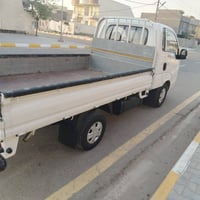 كيا 2700موديل 19رقم واسط انكليزي سياره مكفوله من صبغ وضربه وباردول شخط...