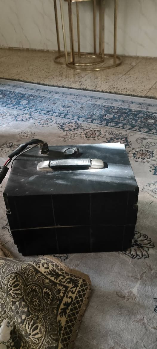 حاظينة كفر مع بطاريات مال كرسي متحرك تركي لبيع  عنوان كركوك *********** لبيع 75 الف
