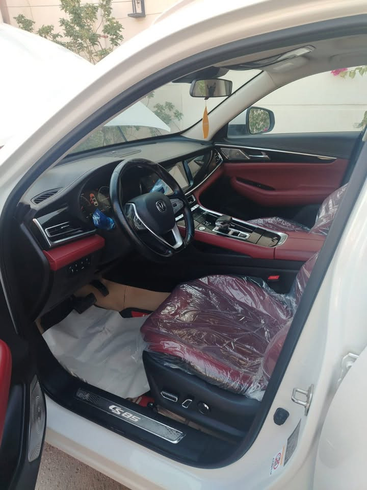 🚘 للبيع شانجان CS85 موديل 2022

• الموديل: CS85
• السنة: 2022
• اللون: أبيض
• المقاعد: جلد
• عدد المقاعد: 5
• اللوحة: بغداد خصوصي
• الفئة: كِلين تايتل
• السيارة نظيفة وجاهزة للفحص
• البيع نقداً

💰 السعر: 170 ورقة 
💵 أي 17,000 دولار أمريكي (فئة 100 دولار)

📞 للاستفسار والتواصل: ***********
