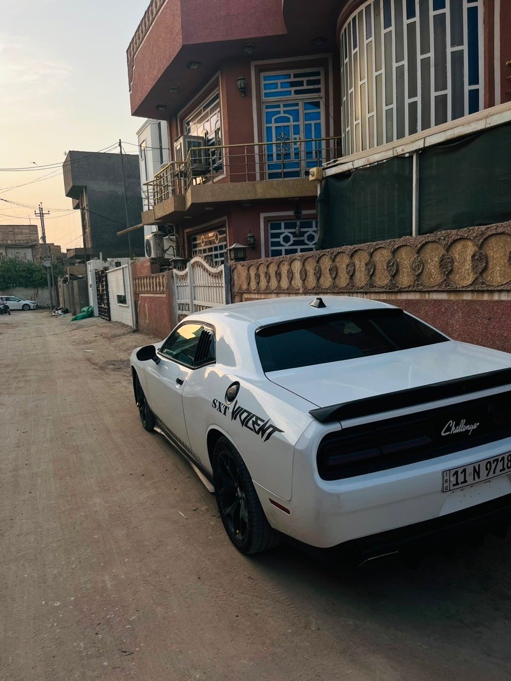 دوج جالنجر 

2018  sxt 

رقم بغداد ب أسمي ضمان التحويل 

اللون : ابيض 

حادثها 3 قطع جاملغين وبونيد بدون دواخل 

داخل جلد احمر نظيف جدا 

كير محرك كفاله 

(السيارة محتاجه تبريد +حدادية +تعمير وتطبيع بجم) 

بيع مستعجل السعر 125$ 

للتواصل

 

***********