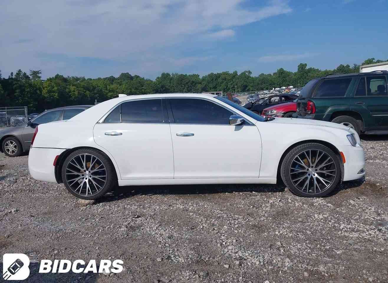 Chrysler C300 2018 / اوباما ٢٠١٨
اوباما 2018 فول مواصفات 
بلا ايرباك بلا شاصي بلا تبديل اي قطعة مرقم دولي انگليزي دخول جديد اجه بيها كلير من امريكا باب وجاملغ فقط موضح بالسونار
السعر 230$ ....

***********
***********
***********

مكتب المهندس حيدر للمزادات الأمريكية والكندية

 العنوان ميسان العماره 
يوجد لدينا أفرع في جميع المحافظات لضمان وصول السيارة وإجراء المكاتبة
